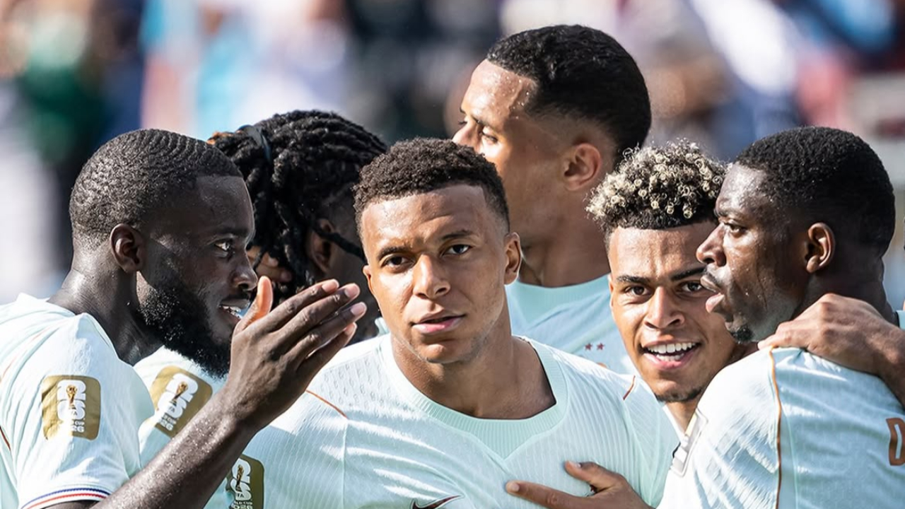 l-quipe-de-france-se-pr-pare-pour-un-match-historique-face-l-espagne
