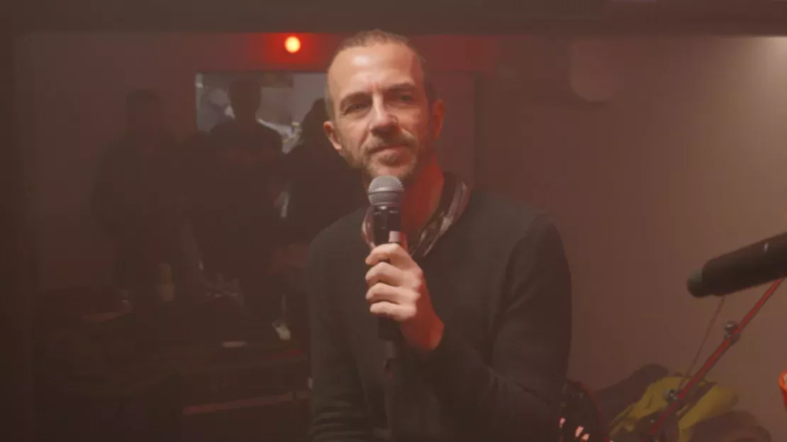 Calogero rend hommage à un métier "difficile" dans son nouvel album !