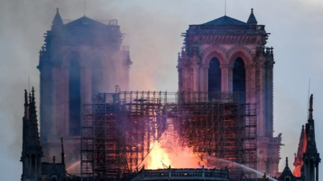 Notre-Dame de Paris : quelles stars seront présentes pour la réouverture de la cathédrale ?