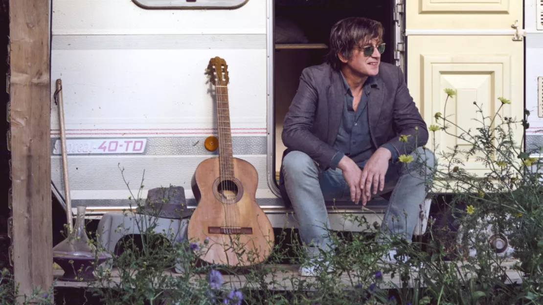 Thomas Dutronc : il donne des nouvelles de son père, après le décès de Françoise Hardy