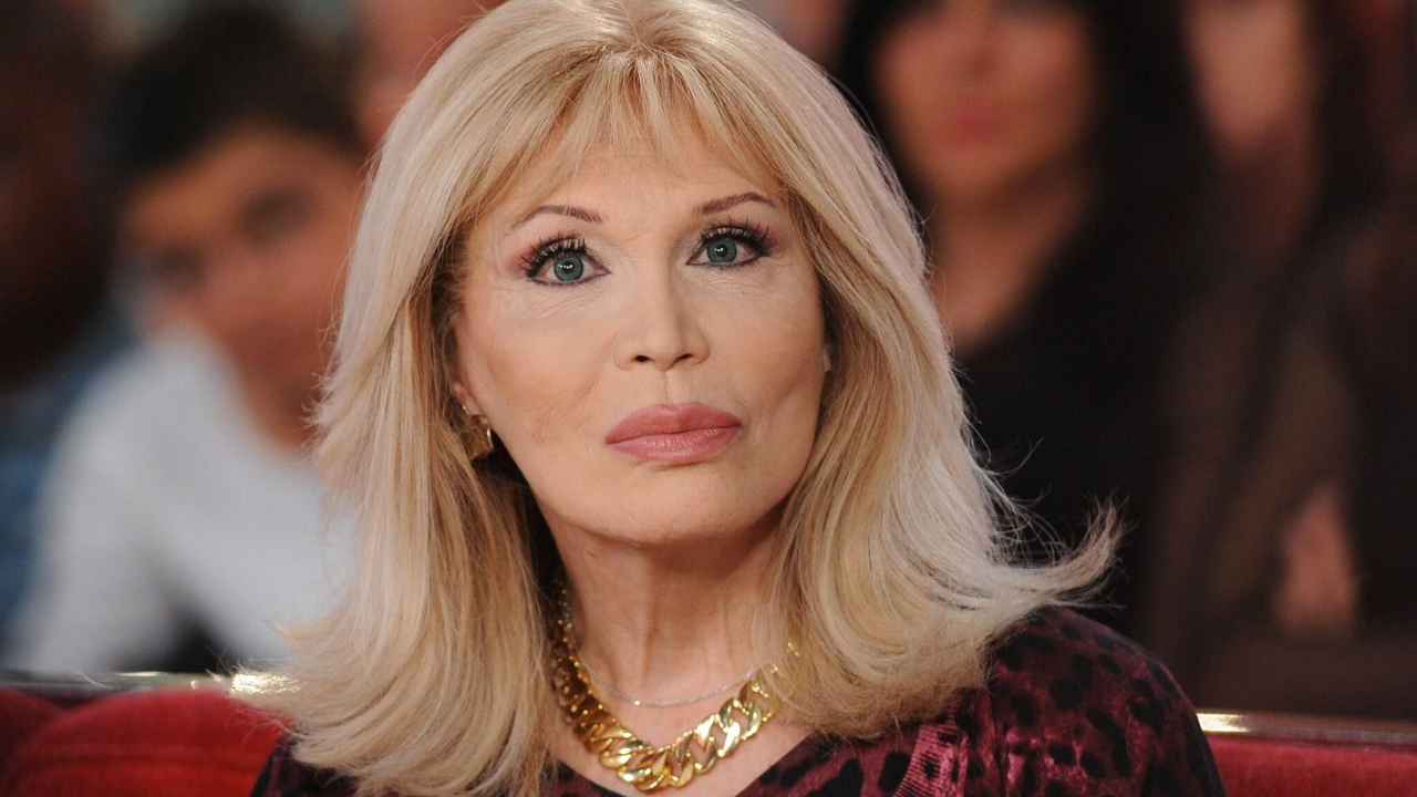 Amanda Lear : cette grosse somme d’argent qu’elle  va percevoir grâce à une marque de luxe