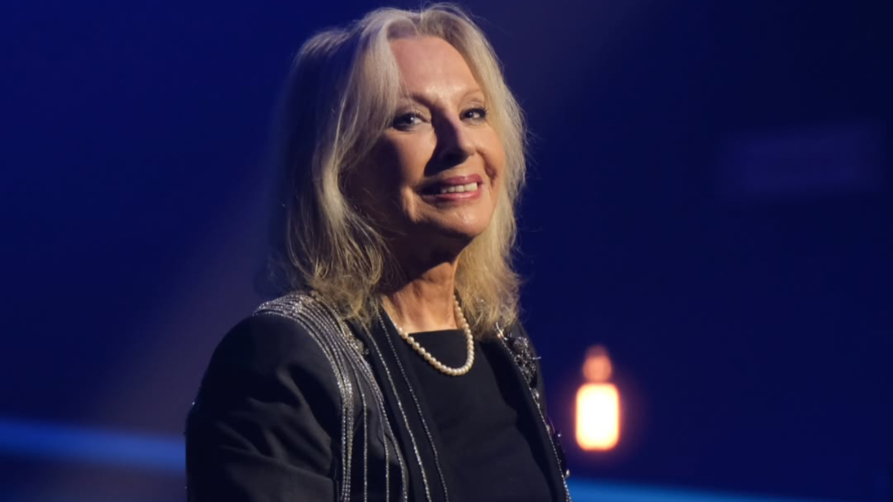 Après son hospitalisation d’urgence, Véronique Sanson rassure enfin ses fans ! Après son hospitalisation d’urgence, Véronique Sanson rassure enfin ses fans !