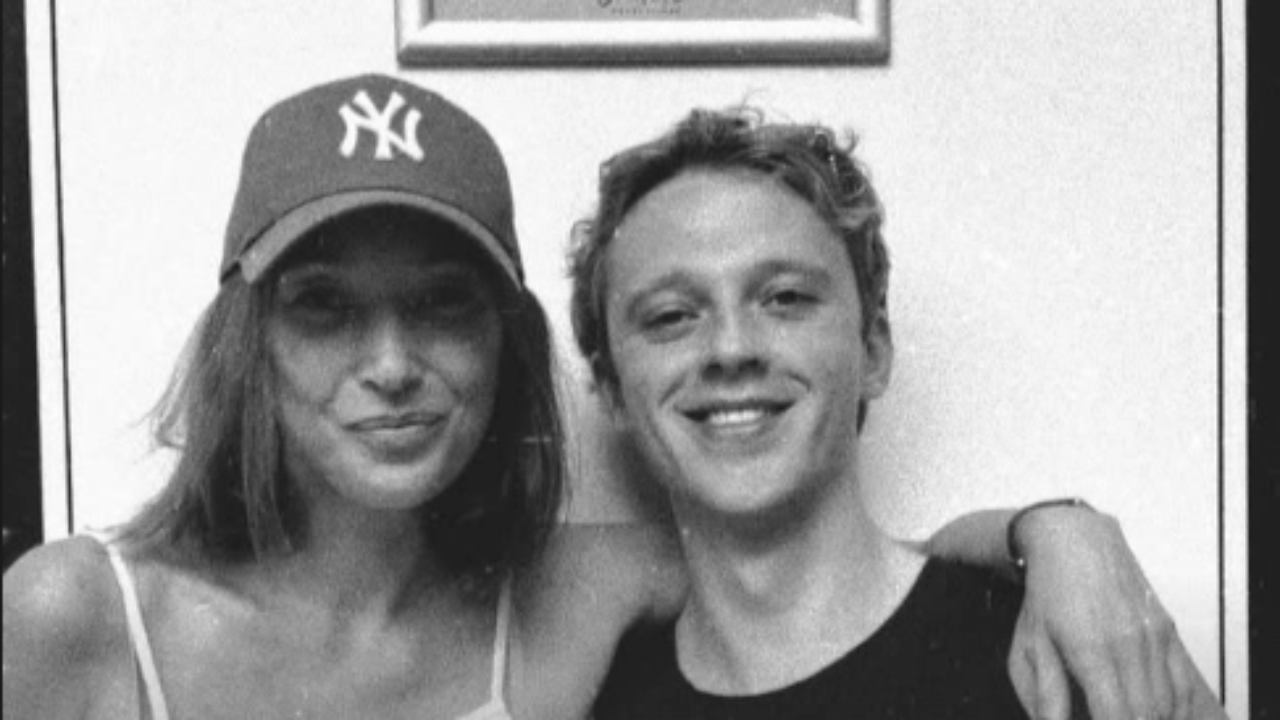 Biopic de Johnny Hallyday : Laura Smet affiche son soutien &agrave; Benjamin Voisin avec un clich&eacute; symbolique !