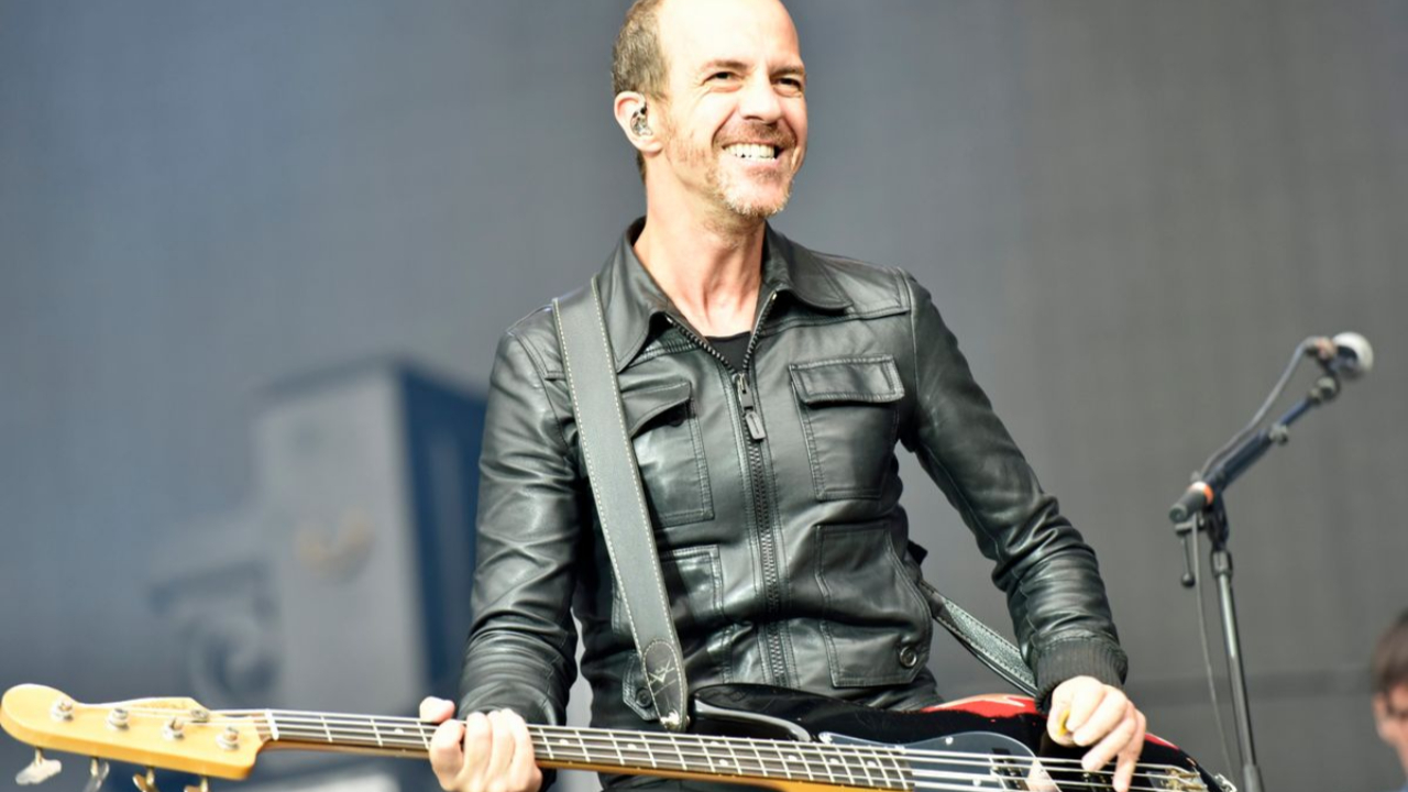 Calogero allume l'industrie musicale : "il n'y a plus de prise de risque"