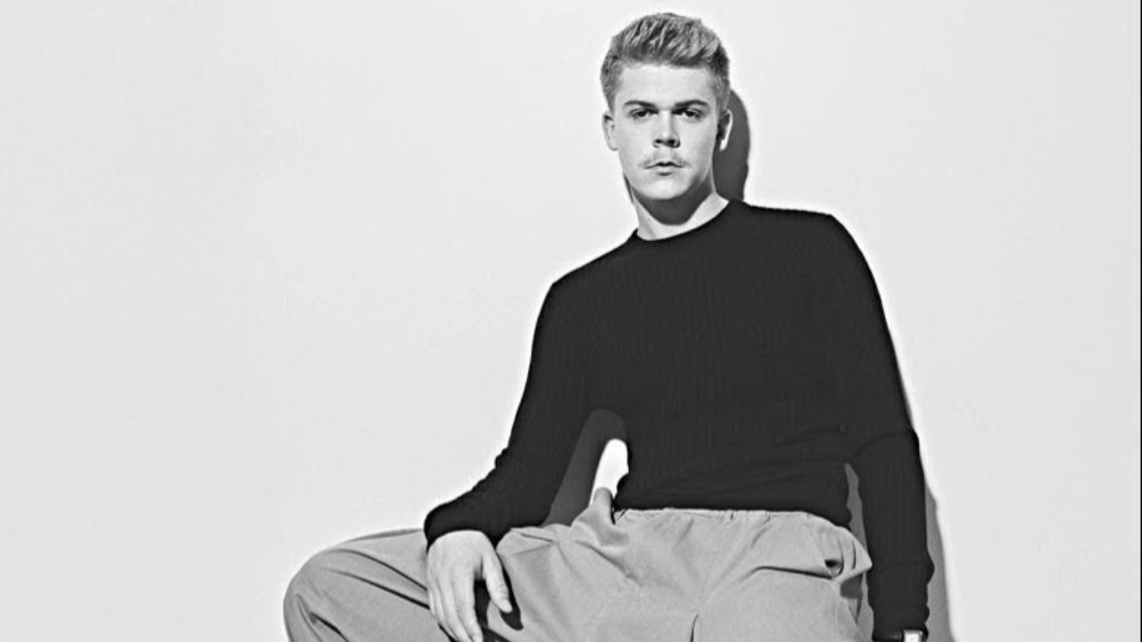 Charles Dor&eacute; d&eacute;voile enfin son premier album "&Agrave; l&rsquo;&eacute;quilibre" !