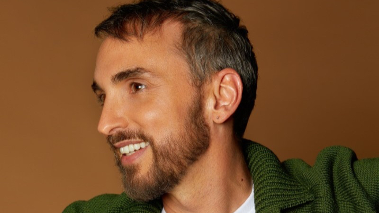 Christophe Willem fête son anniversaire : retour sur le parcours d’une voix incontournable de la chanson française Christophe Willem fête son anniversaire : retour sur le parcours d’une voix incontournable de la chanson française