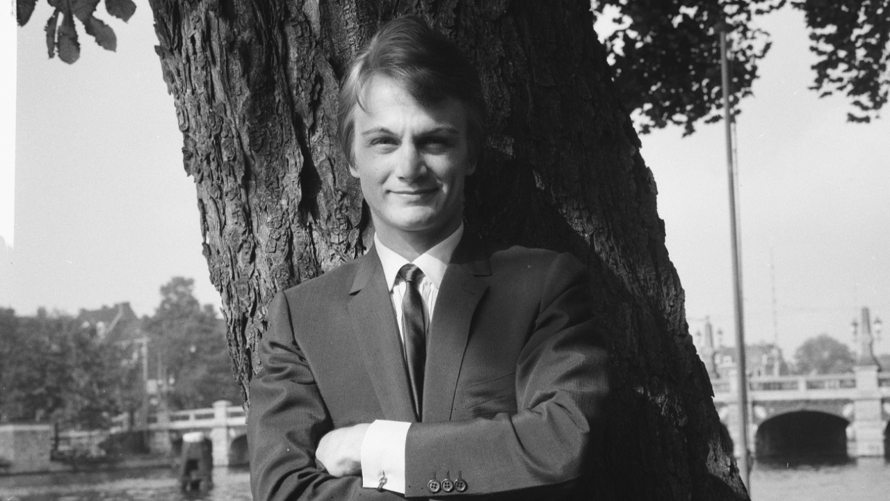 Claude François : grâce à la pub d’Intermarché, Le Mal-aimé explose sur les plateformes de streaming Claude François : grâce à la pub d’Intermarché, Le Mal-aimé explose sur les plateformes de streaming