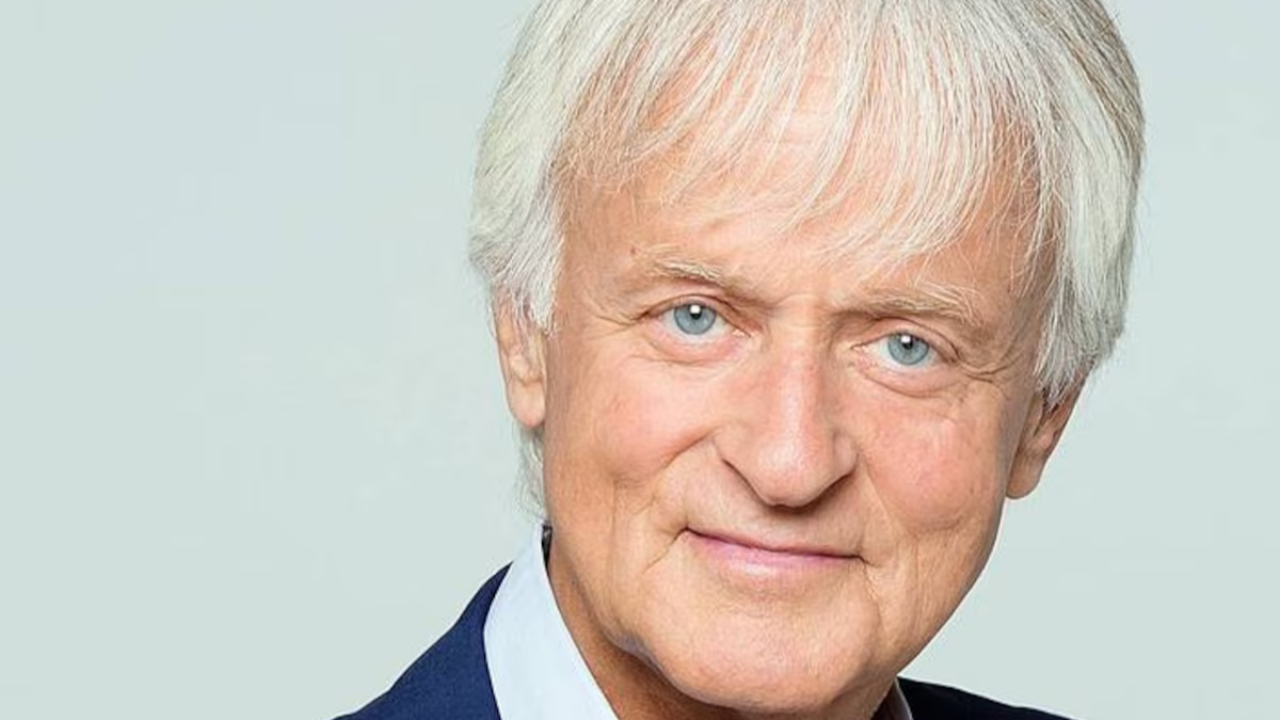 Dave tacle les Enfoir&eacute;s et la Star Academy