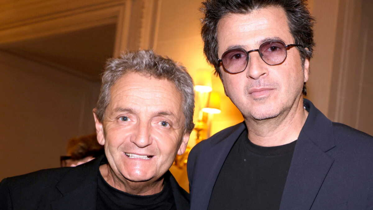 David et Jonathan révèlent comment "Bella Vita" est devenu un tube : "dès qu'il a posé sa voix, la chanson était beaucoup mieux!" David et Jonathan révèlent comment "Bella Vita" est devenu un tube : "dès qu'il a posé sa voix, la chanson était beaucoup mieux!"
