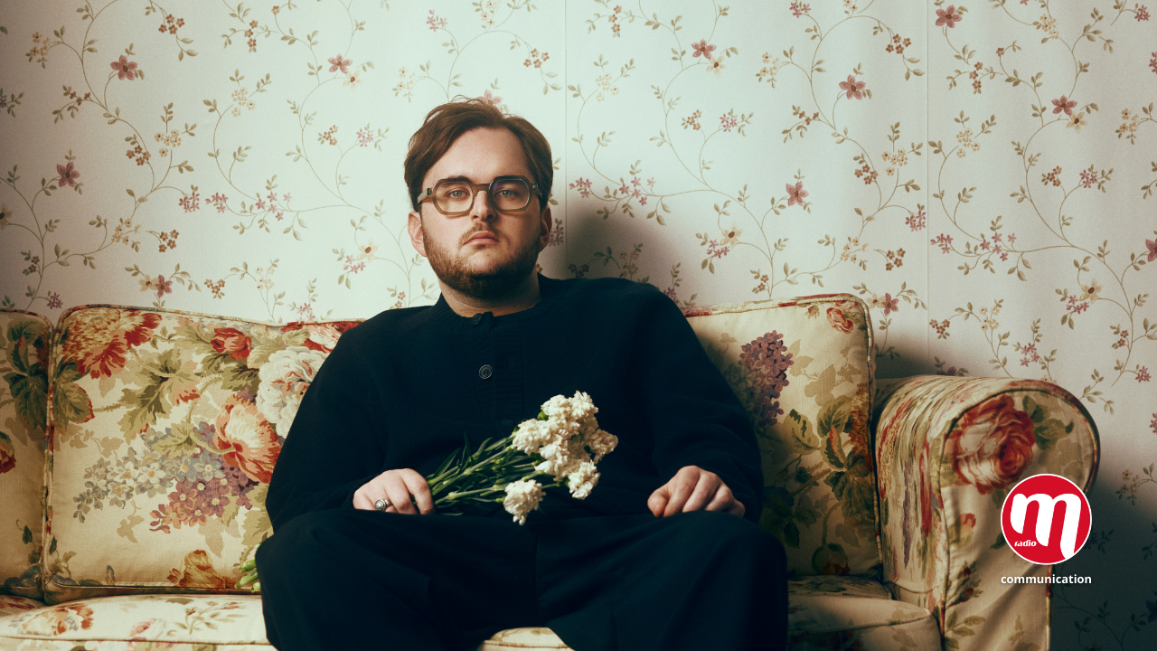 Découvrez Achile avec son nouveau single Millions de cœurs sur M Radio. Découvrez Achile avec son nouveau single Millions de cœurs sur M Radio.