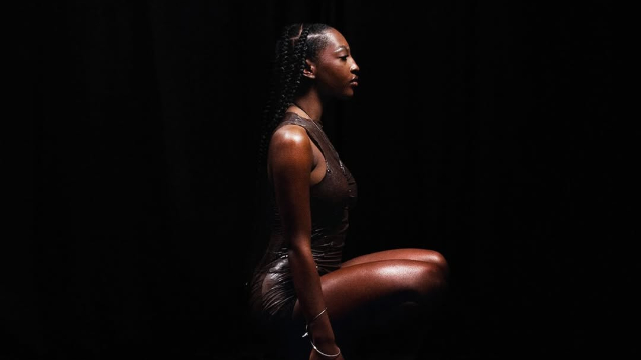 Ebony en premi&egrave;re partie du concert de Louane !