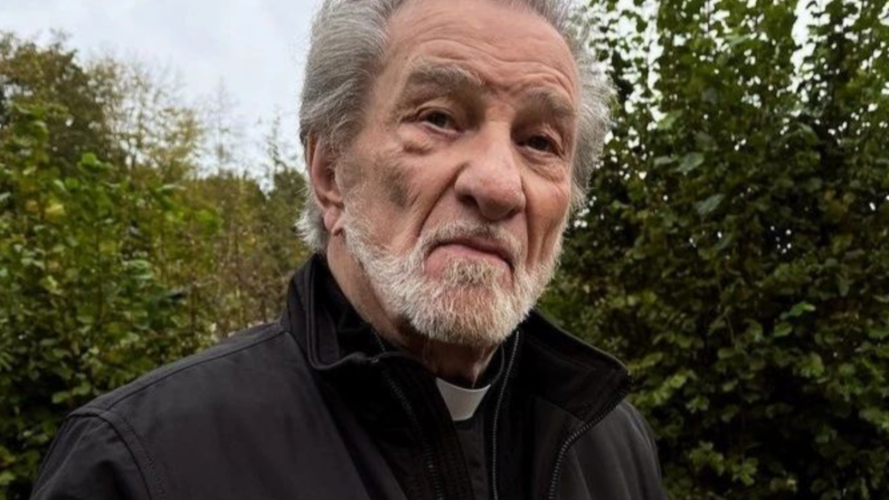 Eddy Mitchell : il revient sur sa décision d’arrêter la scène Eddy Mitchell : il revient sur sa décision d’arrêter la scène