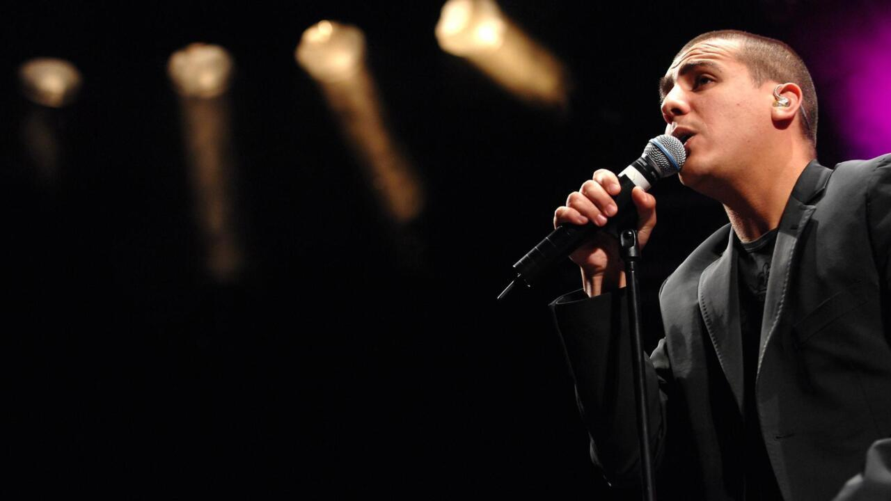 Faudel, déçu, se lâche sur les Enfoirés : "des blagues racistes..."