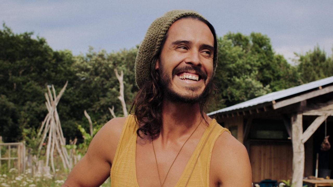 Flo Delavega papa : "je ne me sentais pas prêt à accueillir un enfant"