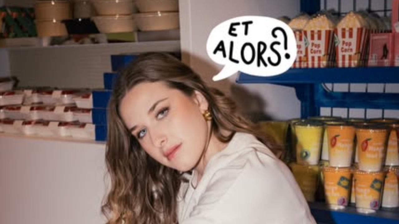 Héléna : sa tournée cartonne, la chanteuse en profite pour faire une immense surprise à ses fans en direct !