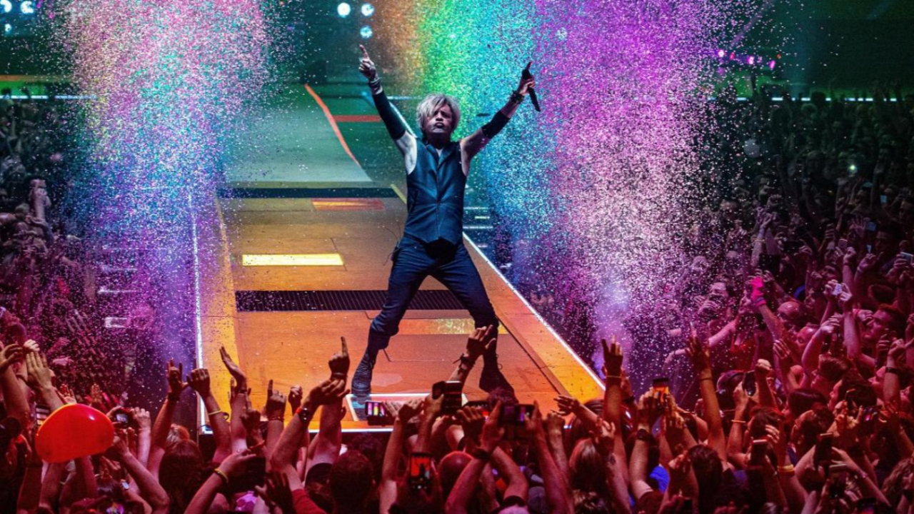 Indochine : les fans furieux apr&egrave;s la diffusion du concert sur TMC