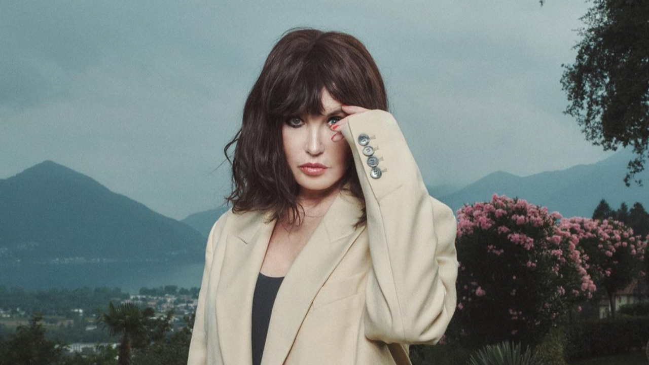 Isabelle Adjani : son deuxième album arrive bientôt ! Isabelle Adjani : son deuxième album arrive bientôt !