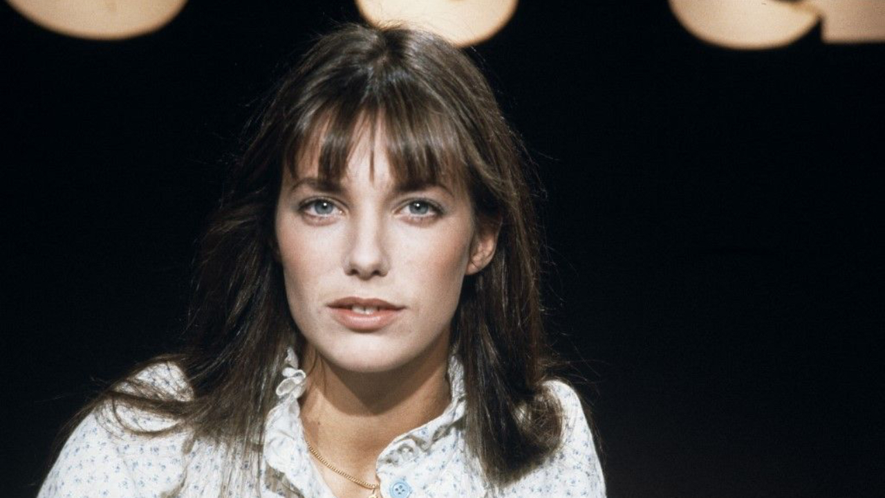 Jane Birkin : L'identité de son dernier flirt révélée, c'était un chanteur !