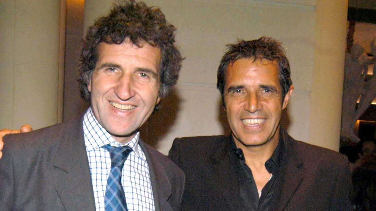 Julien Clerc : il maintient son concert à La Baule après la mort de son demi-frère Gérard Leclerc