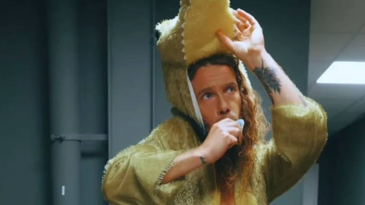 Julien Doré, le chanteur à l'humour décapant : les moments où il nous a fait le plus rire !