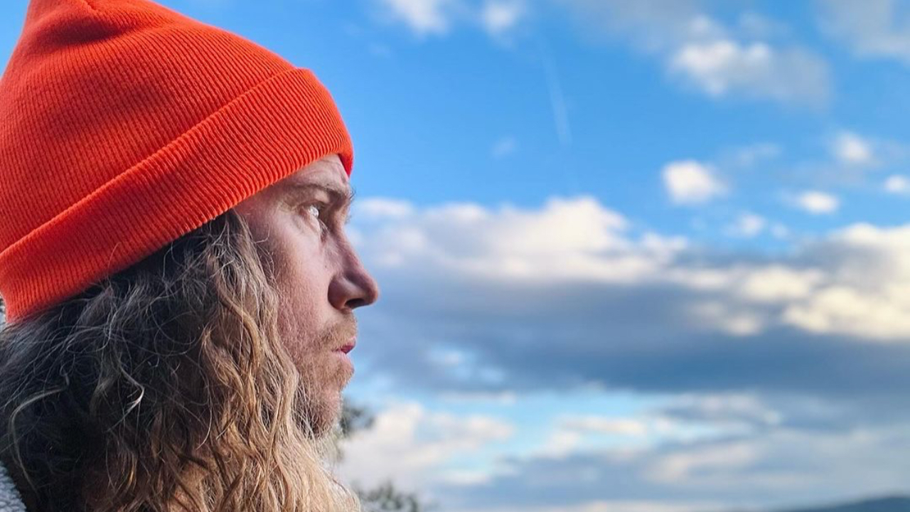 Julien Doré partage un adorable cliché avec son fils