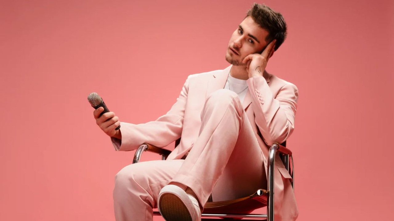 Julien Lieb : ce gros coup de gueule à propos de la sortie de son single Julien Lieb : ce gros coup de gueule à propos de la sortie de son single