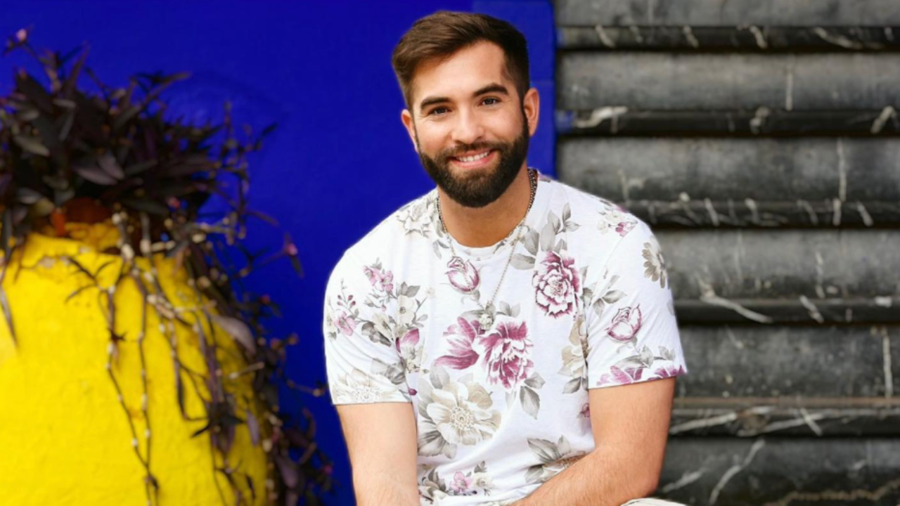 Kendji Girac toujours hospitalisé : il n’est pas prêt de quitter la scène !