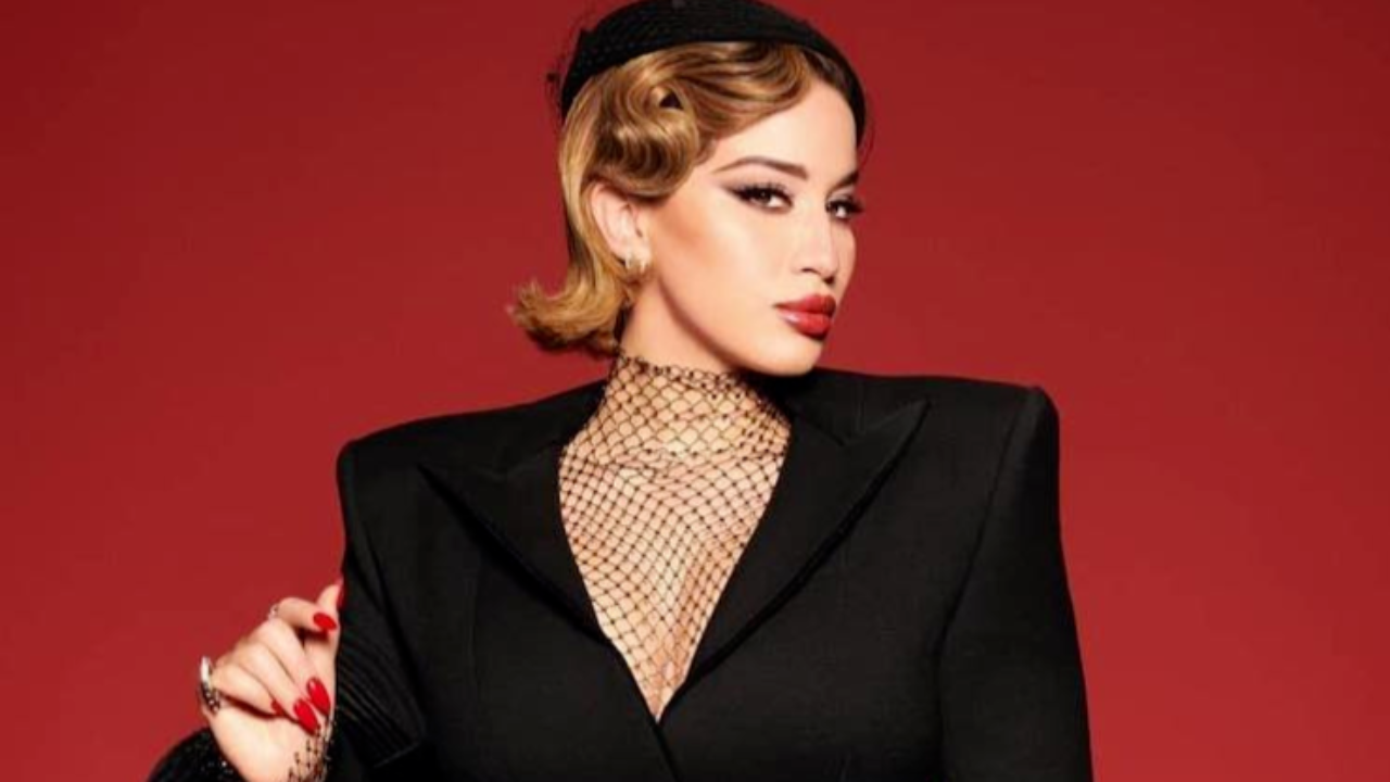 La Zarra séparée du père de sa fille : "Elle vit avec moi à Paris"