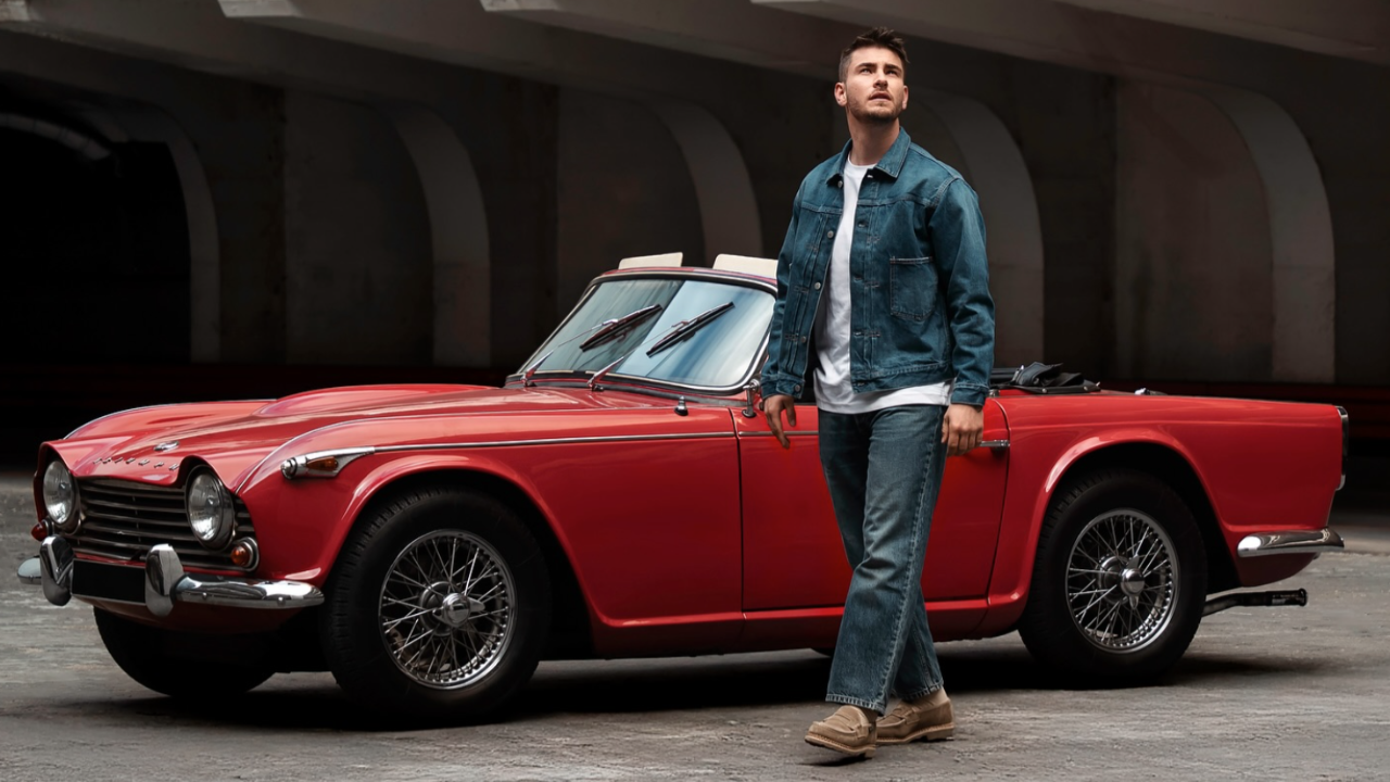 "Le moment est enfin venu" : Julien Lieb dévoile la pochette de "Naufragé", son tout premier album studio !