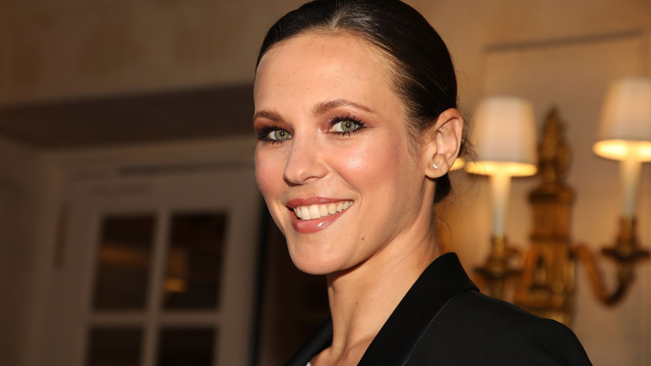 Lorie Pester : Pourquoi elle ne veut plus d'enfant ?