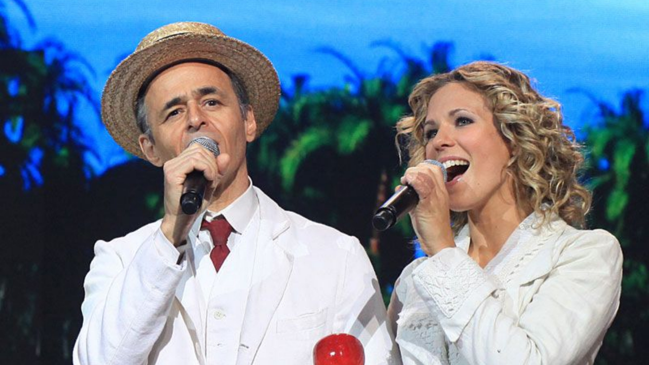 Lorie se confie sur Les Enfoirés