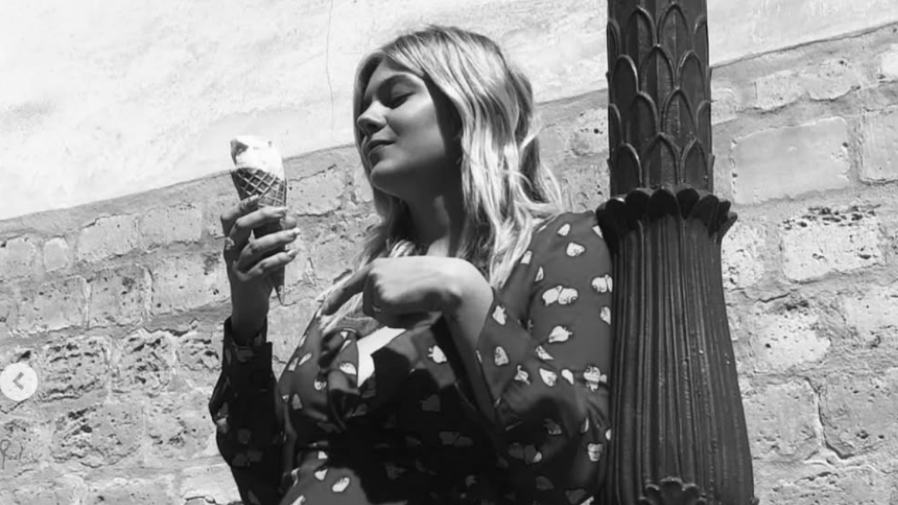 Louane est la nouvelle égérie mode d'une célèbre marque italienne