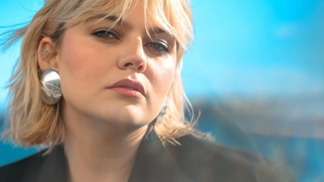 Louane se lance un nouveau défi !