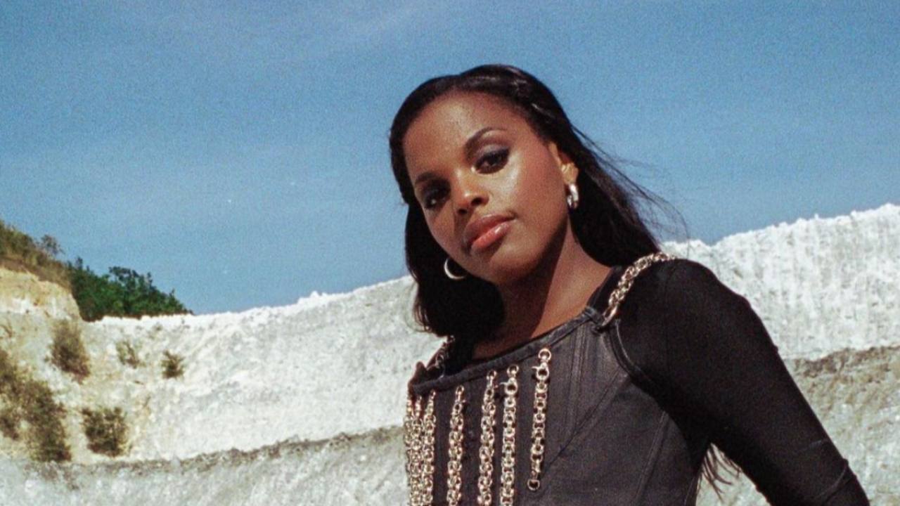 Mentissa annonce un concert dans une salle mythique !