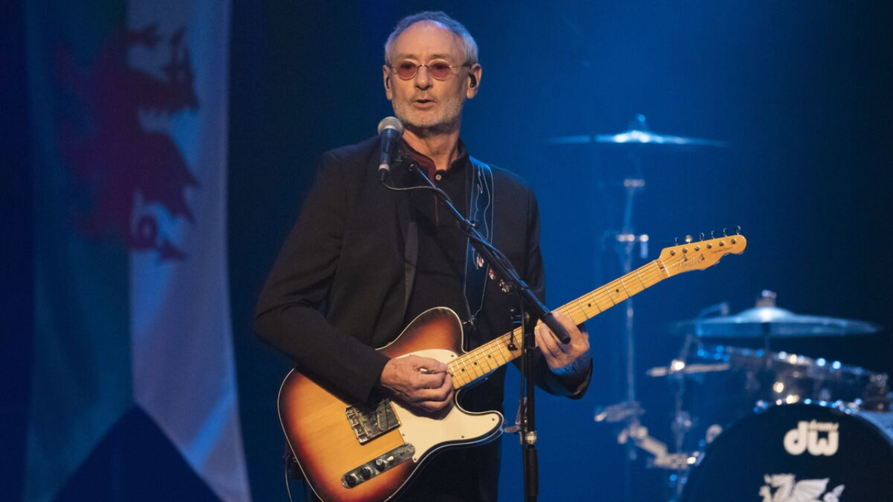 Michael Jones absent des "Enfoirés", il explique pourquoi