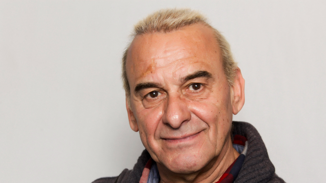 Michel Fugain provoque à nouveau Julien Doré et Benjamin Biolay qui lui répond