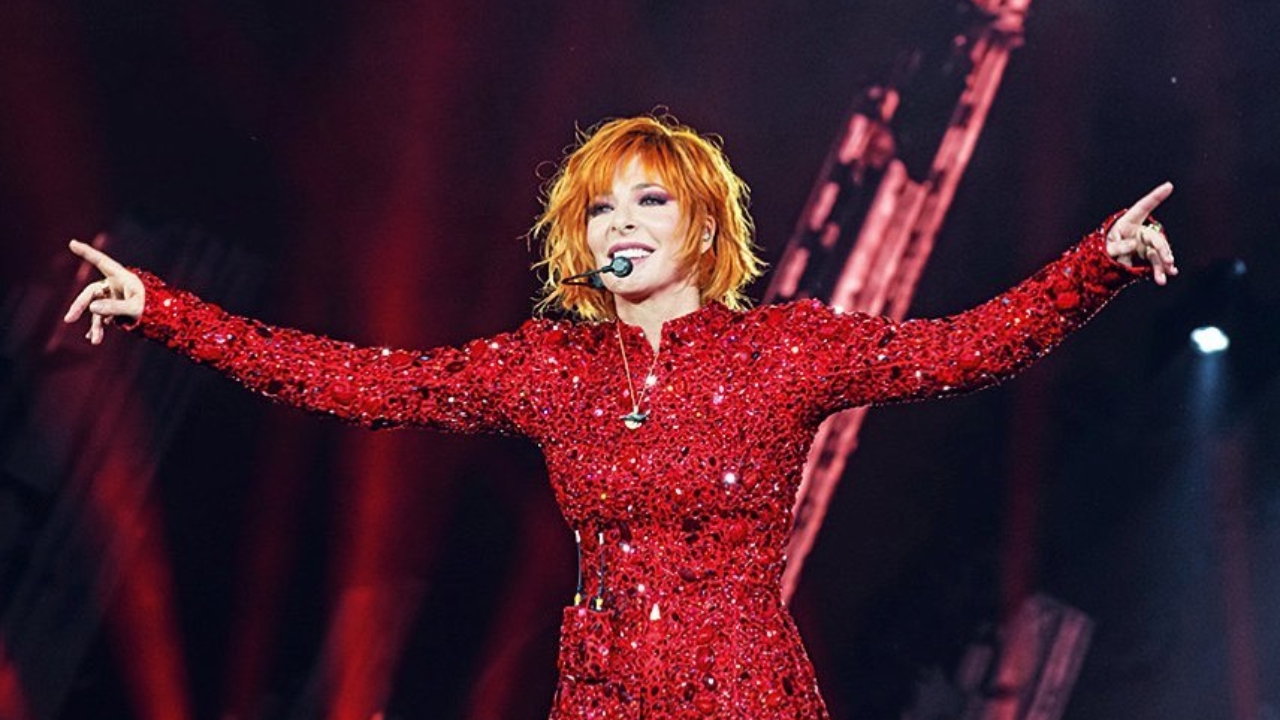 Mylène Farmer bientôt de retour ? Son producteur sème le doute !