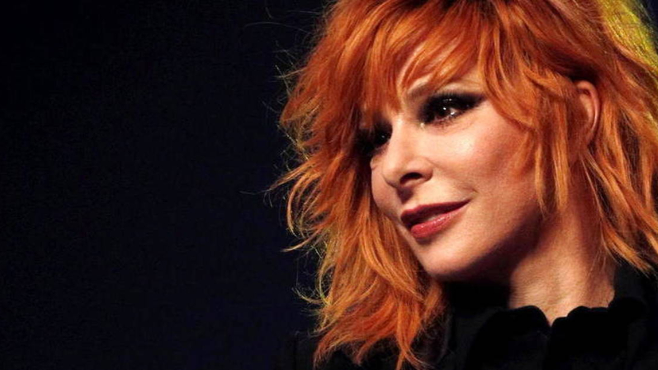 Mylène Farmer : Ce fan voulait nommer sa fille "Libertine" en référence à la chanteuse ! Mylène Farmer : Ce fan voulait nommer sa fille "Libertine" en référence à la chanteuse !