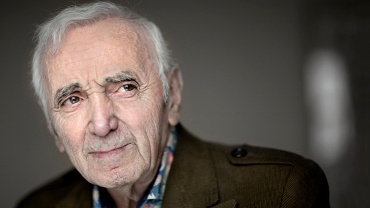 Quand Charles Aznavour devenait une star : l&rsquo;histoire de "Sur ma vie"