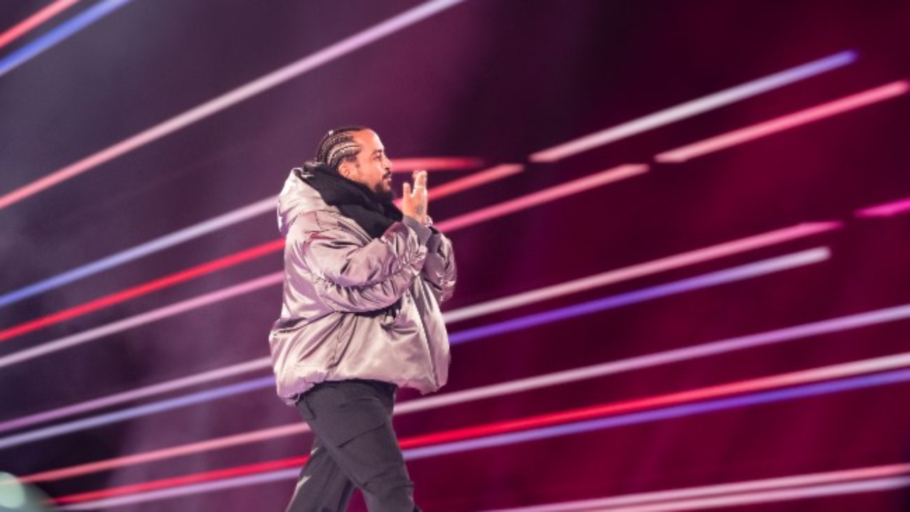 Slimane : papa craquant avec Esmeralda Slimane : papa craquant avec Esmeralda