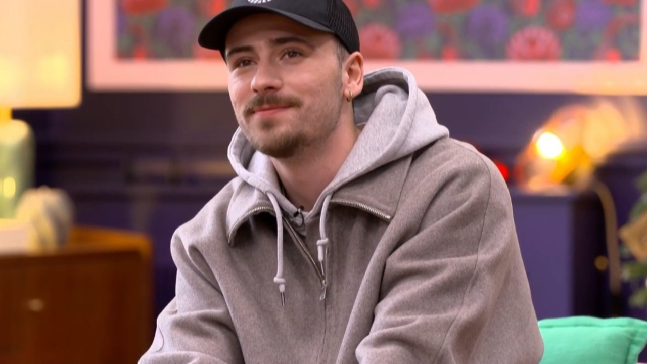 Star Academy : Pierre Garnier rend visite au ch&acirc;teau et s&rsquo;exprime sur les amiti&eacute;s nou&eacute;es sur place