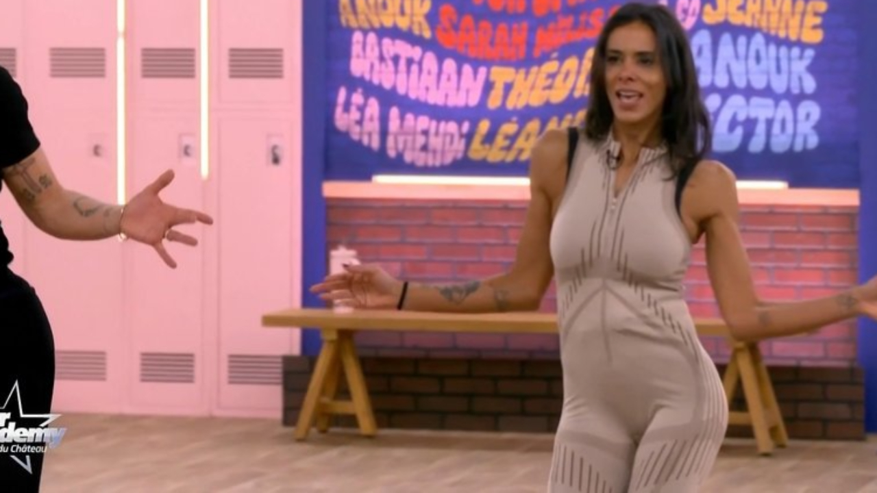 Star Academy : Shy'm fait son entrée au château et se confie sur ses échecs aux élèves !