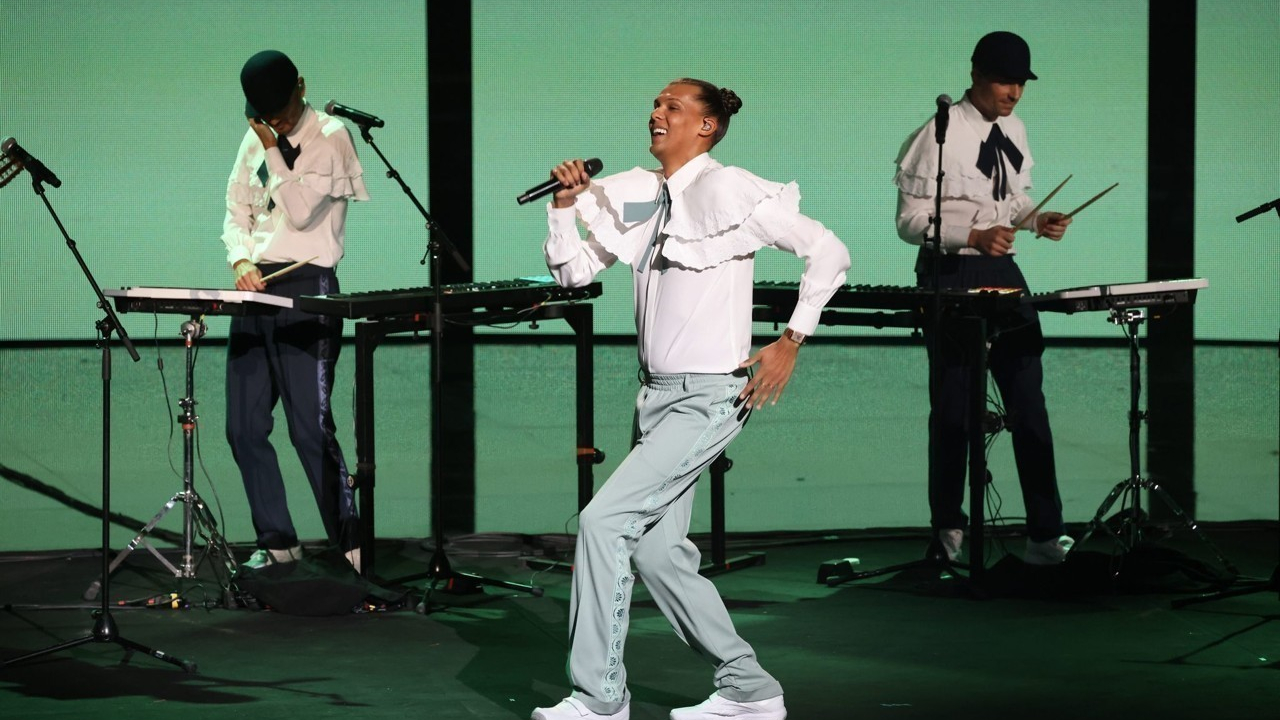 Stromae annule tous ses concerts jusqu'à la fin du mois de mai mais sort du silence