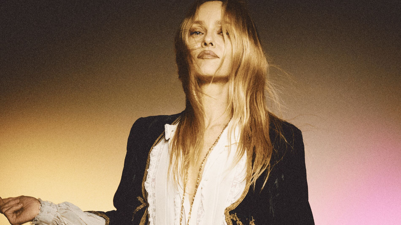 Vanessa Paradis : il y a 38 ans, M et J confirmait la naissance d’une grande artiste française Vanessa Paradis : il y a 38 ans, M et J confirmait la naissance d’une grande artiste française
