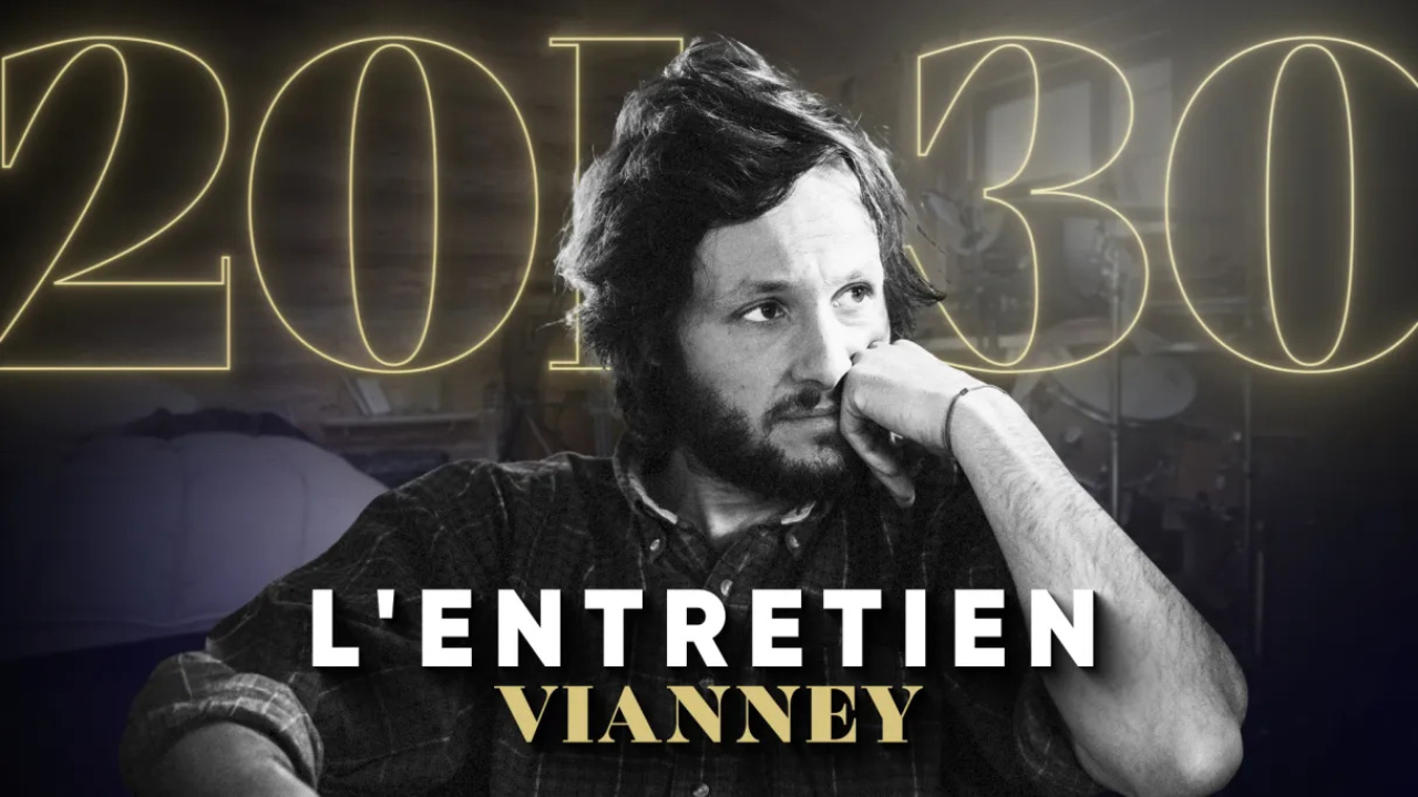 Vianney ouvre sa cabane secrète à Laurent Delahousse dans « 20h30 le dimanche » Vianney ouvre sa cabane secrète à Laurent Delahousse dans « 20h30 le dimanche »