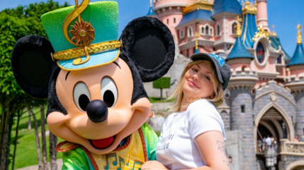 Amir, Louane, Marine : toutes les stars étaient à la fête de la musique de Disneyland !