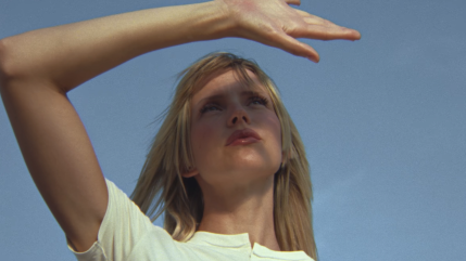 Ang&egrave;le surprend avec son nouveau clip "Une seule vie", qui cartonne !