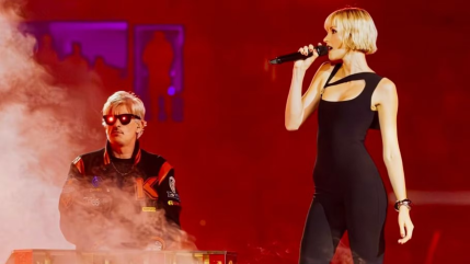 Ang&egrave;le tr&egrave;s &eacute;mue par la mort de Kavinsky, son compagnon des Jeux Olympiques