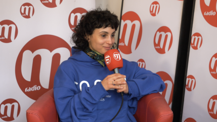 Barbara Pravi revient sur ses récentes collaborations : Louane, Florent Pagny, Julie Zenatti