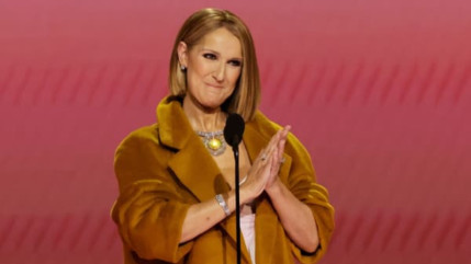 Céline Dion a chanté dans les coulisses des Grammy ! Céline Dion a chanté dans les coulisses des Grammy !